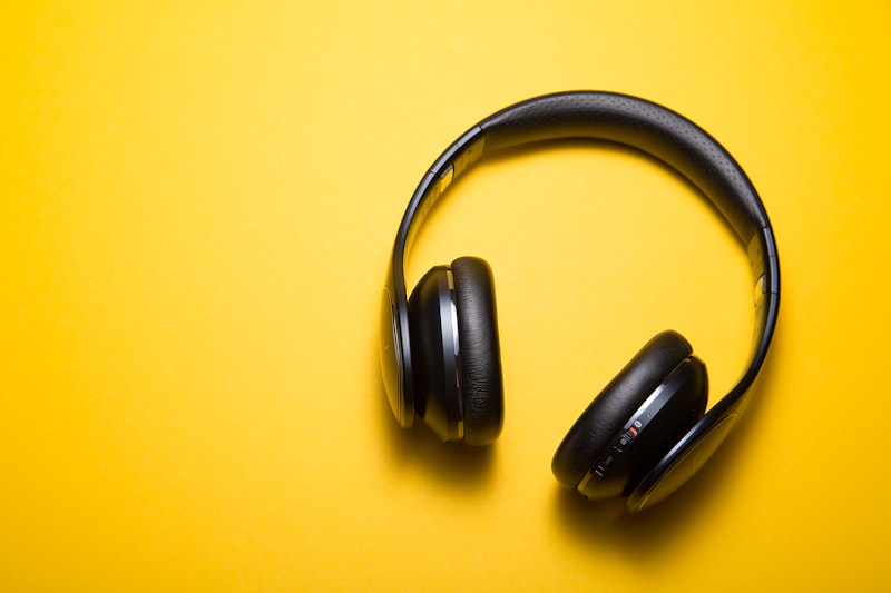 Everyday headphones